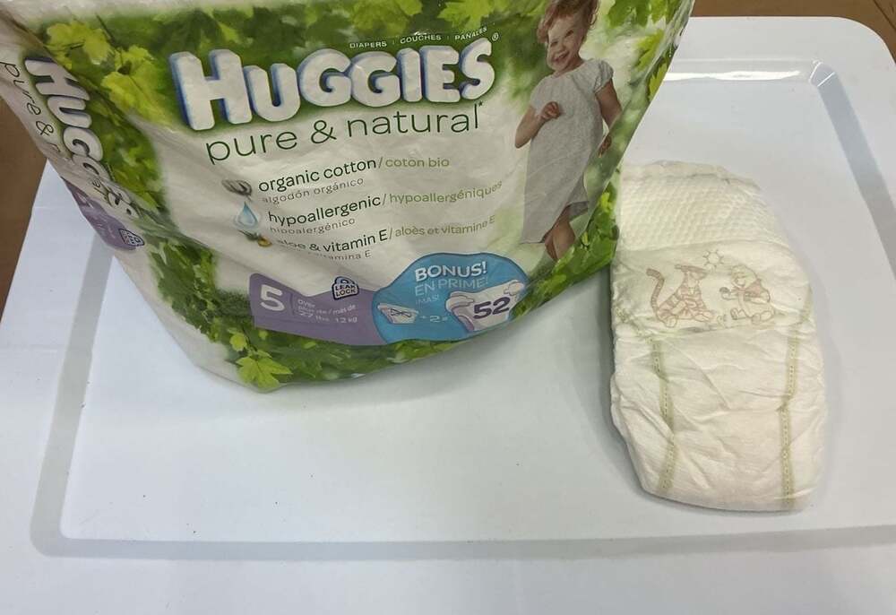 Discontinued Huggies Pure & Natural Diapers Size 5 (Over 27 lbs) Qty:16